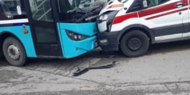 Tokat'ta Aynı Günde İki Ambulans Kazası: Şans Eseri Can Kaybı Olmadı, Soruşturma Başlatıldı 73 ayni-gunde-iki-ambulans-kazasi-sans-eseri-can-kaybi-olmadi