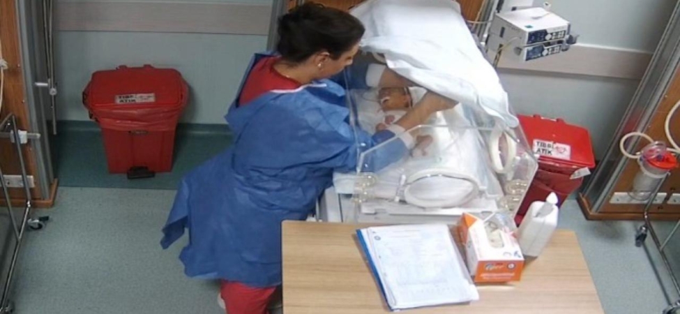 Kahramanmaraş bebek darp davası adliye binası ve yakalama kararı