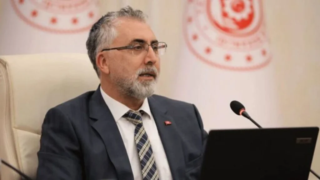Bakan Işıkhan
